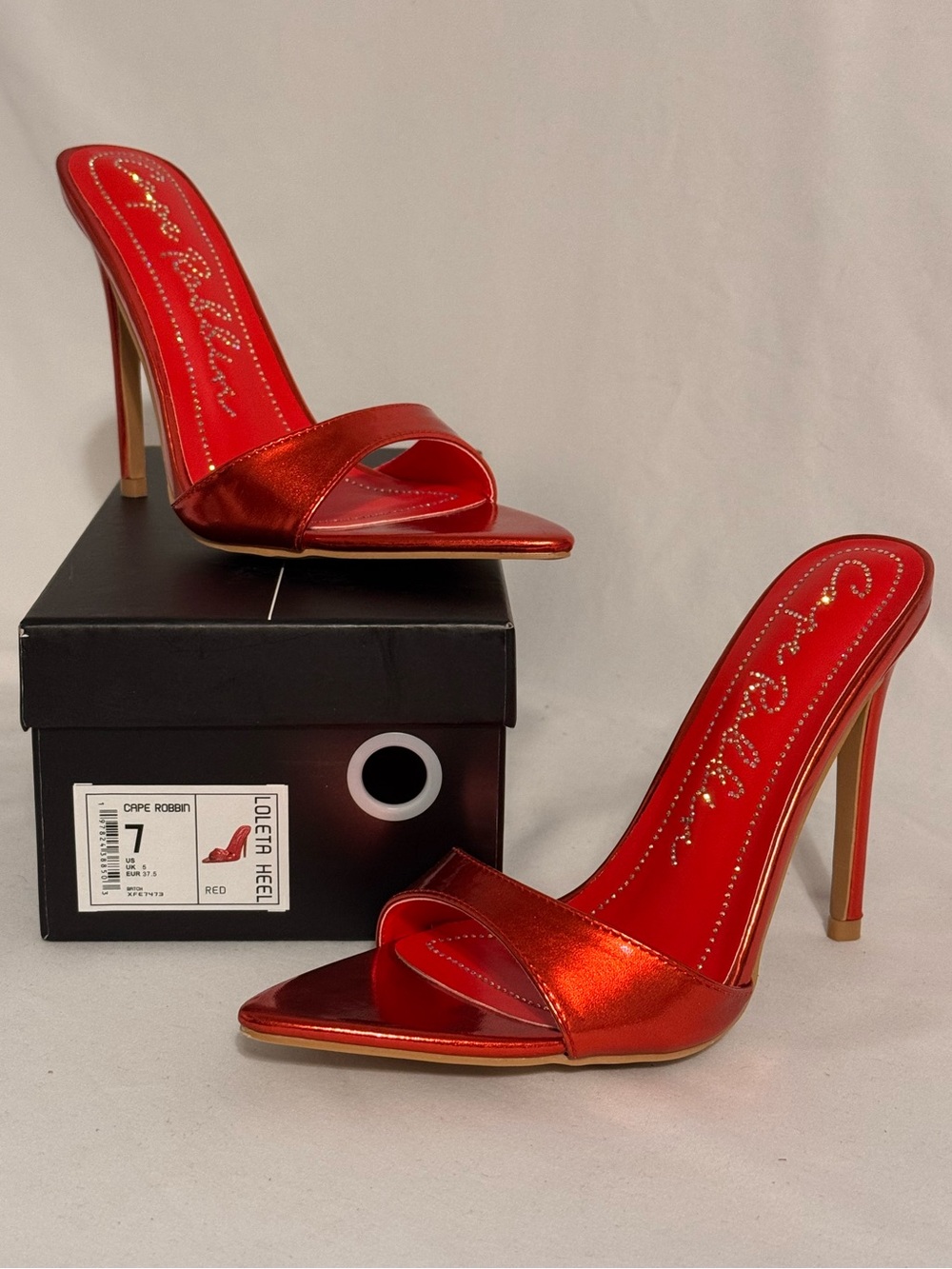 NEW in Box LOLETA - RED 4 inch HEELS by CAPE ROBBIN - Multiple Sizes Available